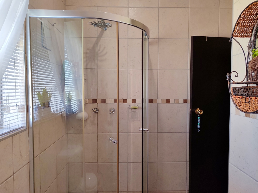 3 Bedroom Property for Sale in Meiringspark North West